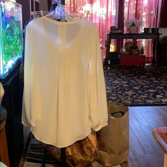 Blouse - Picture 2 of 2